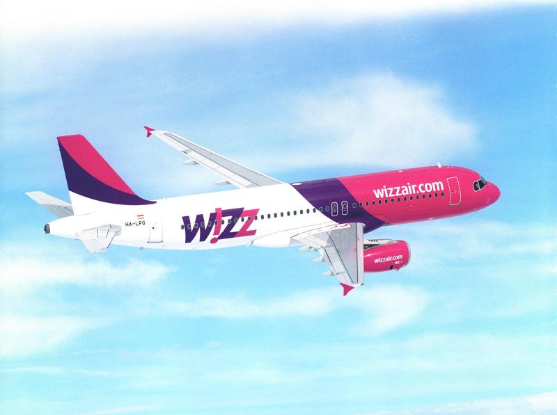 samolot wizzair puzzle